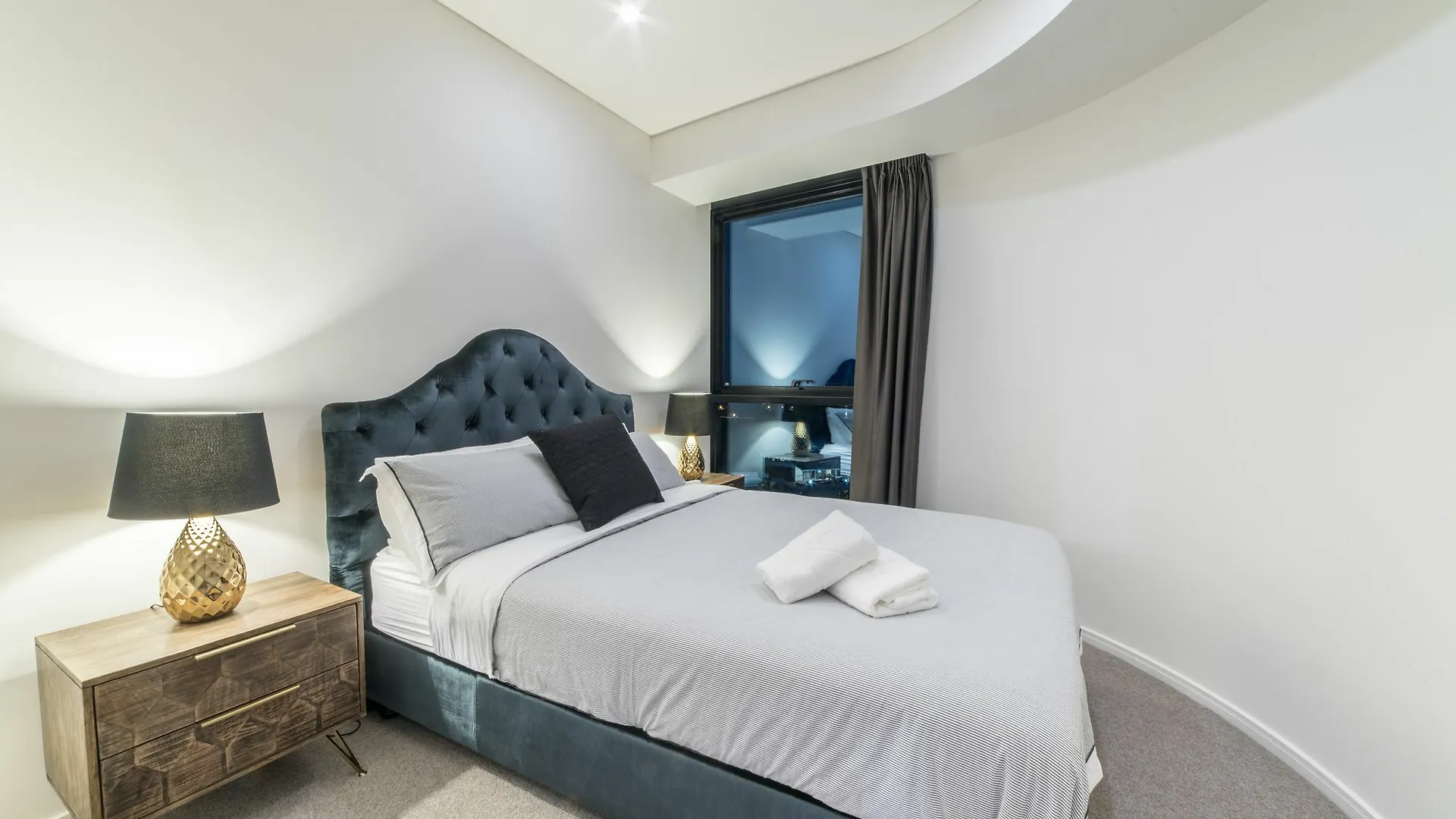 Luxury Resort Apartment Hospital Nearby Brisbane